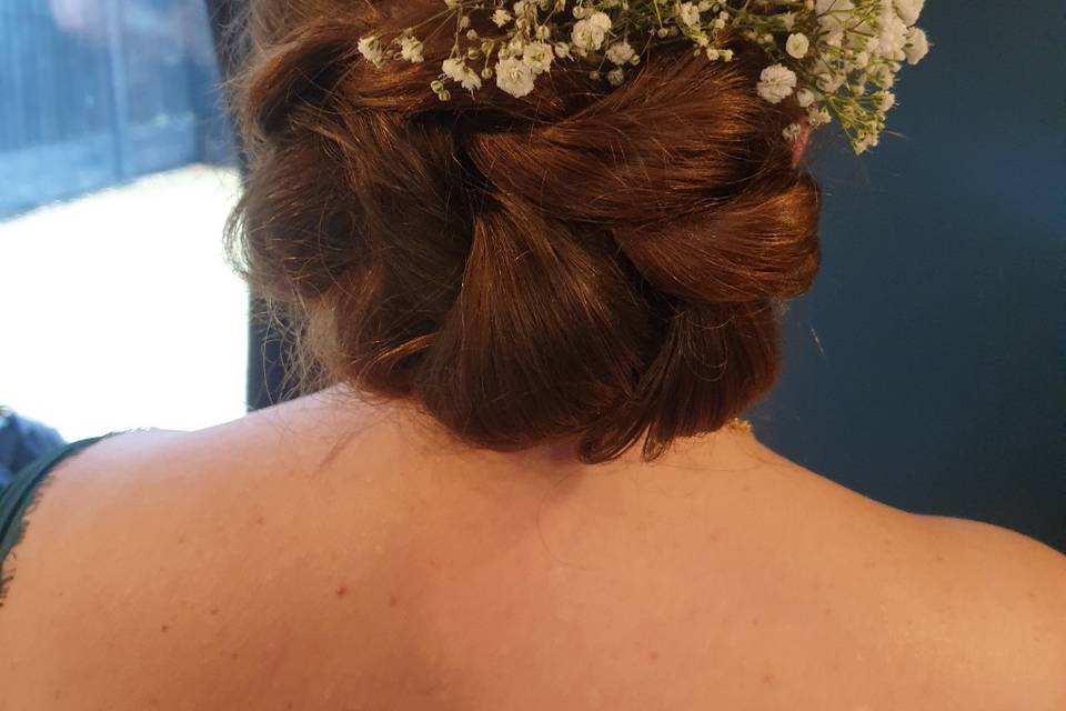 www.yourweddinghair.co.uk