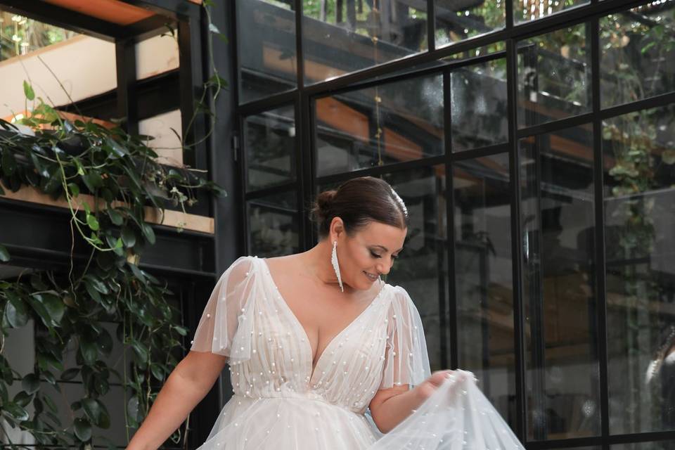 Pearl Pus Size Wedding Dress