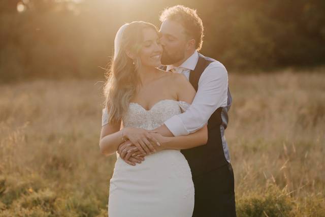 Abi & Josh - Millbridge Barn