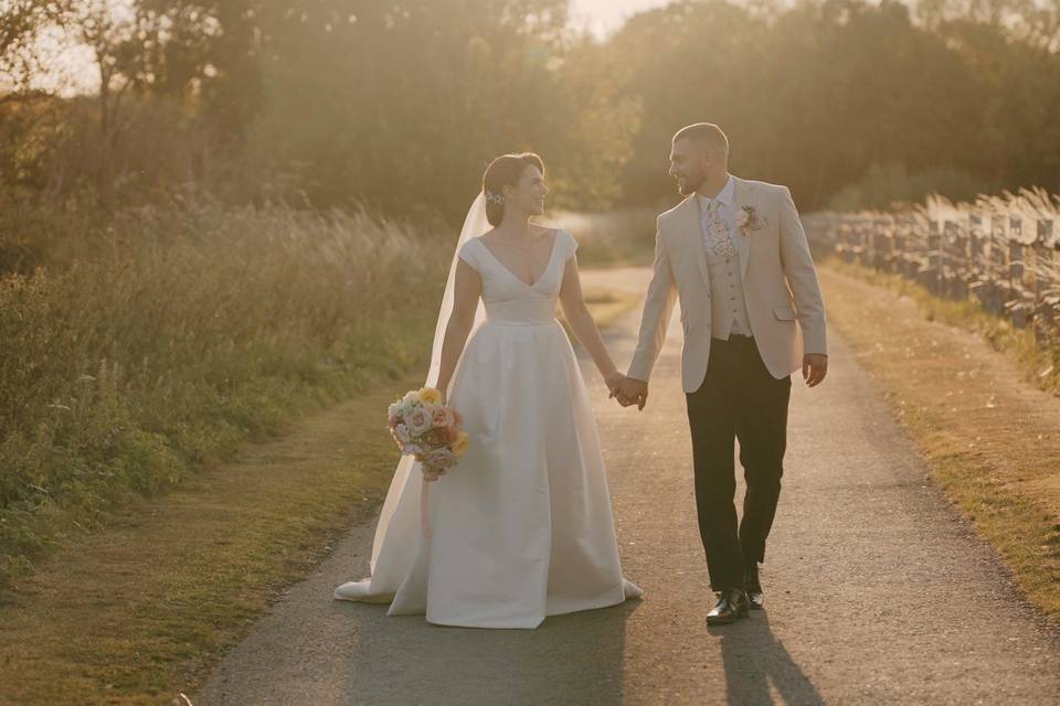 Jess & Matt - Shustoke Barn