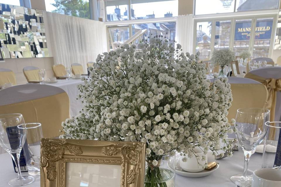 Table centrepiece