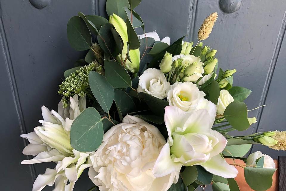 White lily and peony bouquet