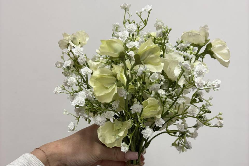 Artificial sweet pea and gyp