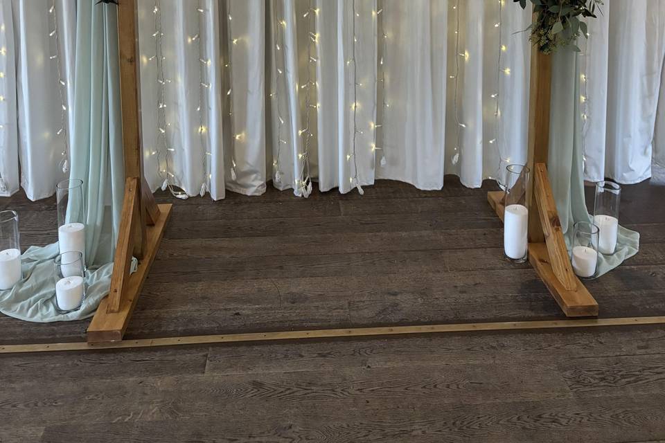 Wooden arch & floral sections