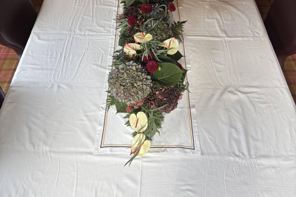 Long low table arrangement