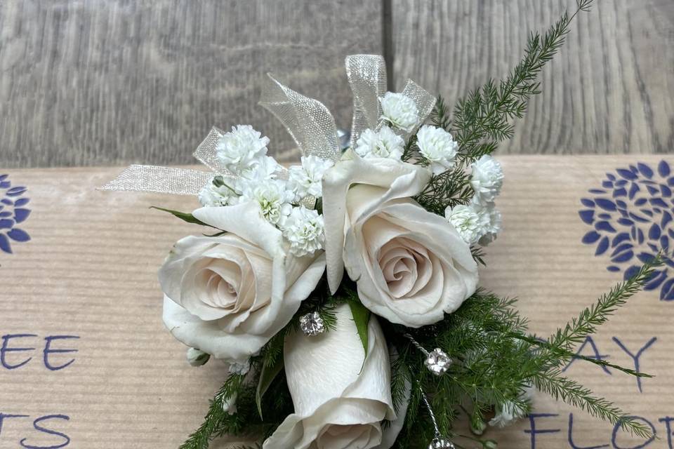 Ladies wrist corsage