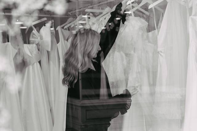 LV Bridal Studio York