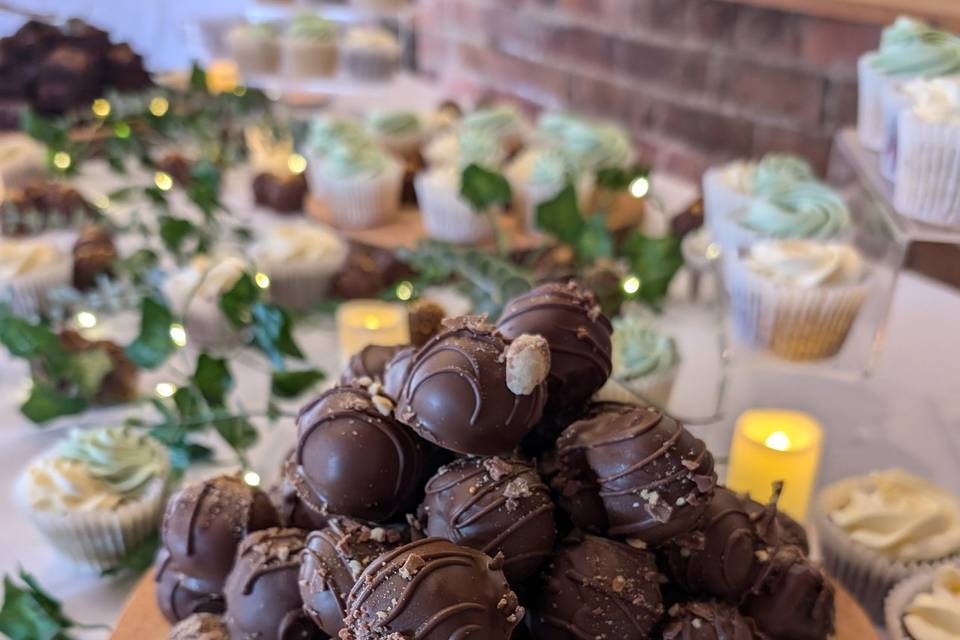 Silver dessert table