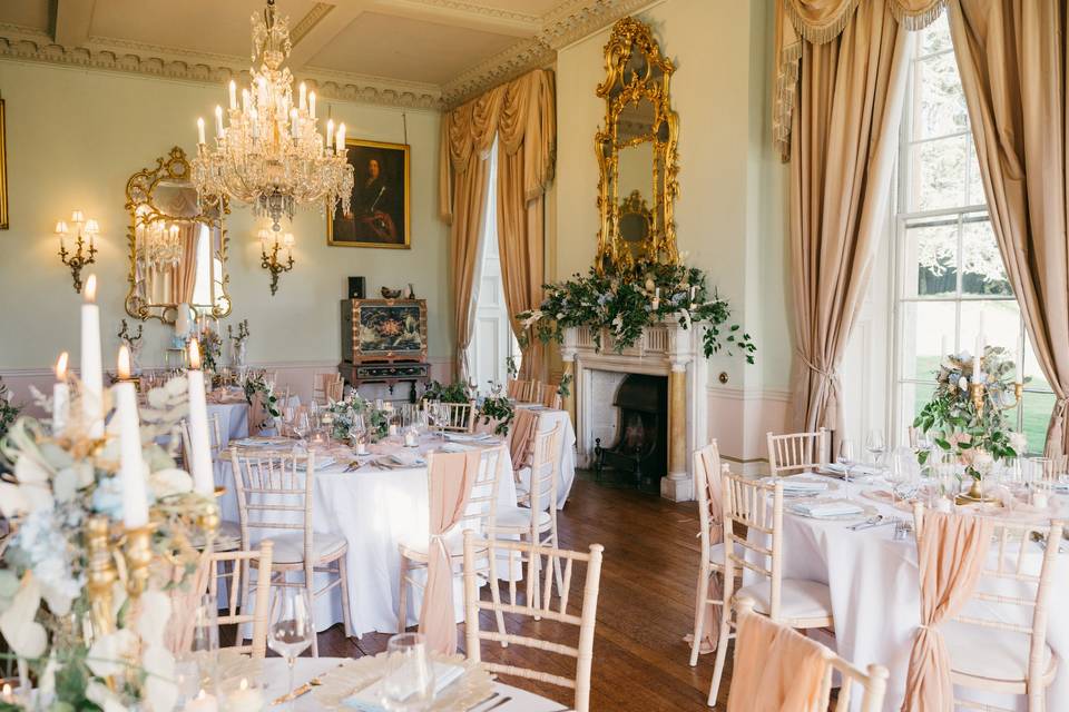 Dining room dressed