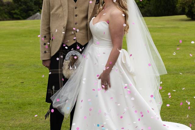A wedding at Sorn Castle