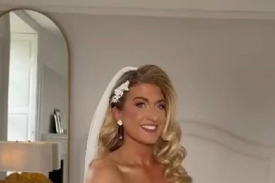 Alison Petitjean Hair & Makeup