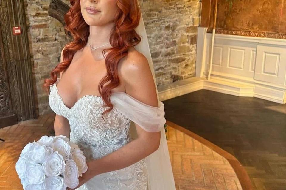 Alison Petitjean Hair & Makeup