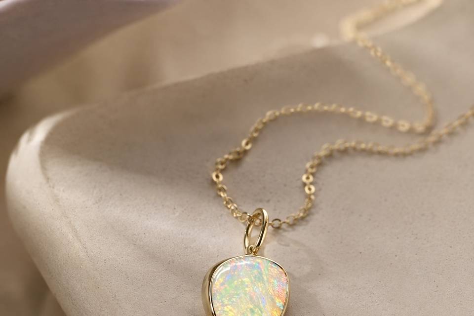 Opal pendant