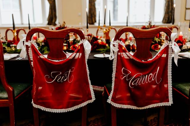 Just married chair banners