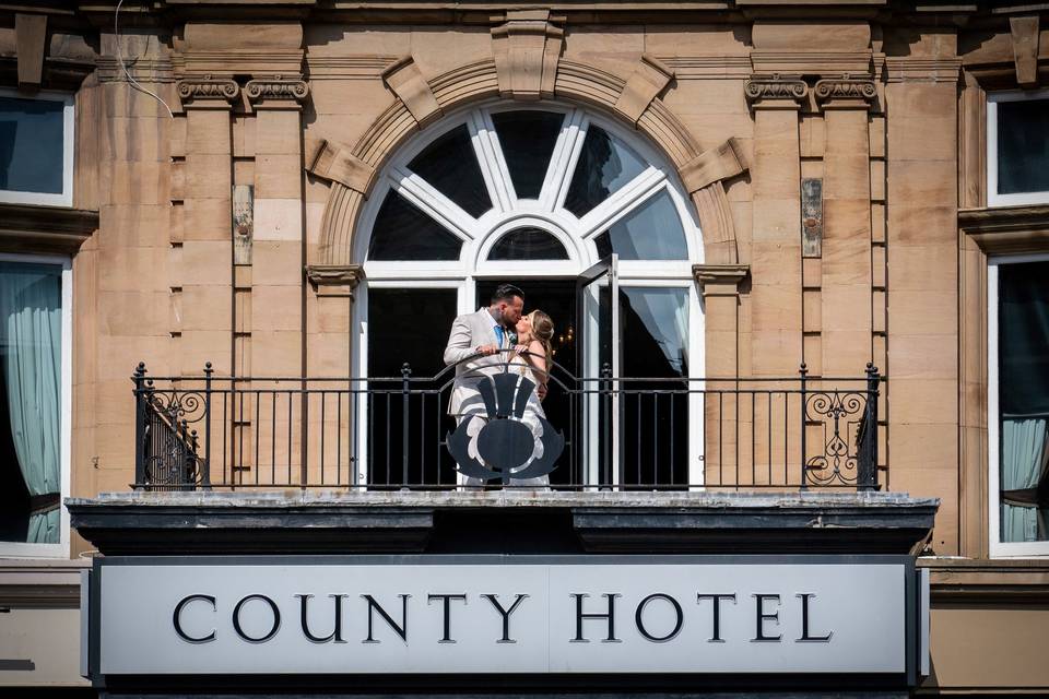County Hotel 61