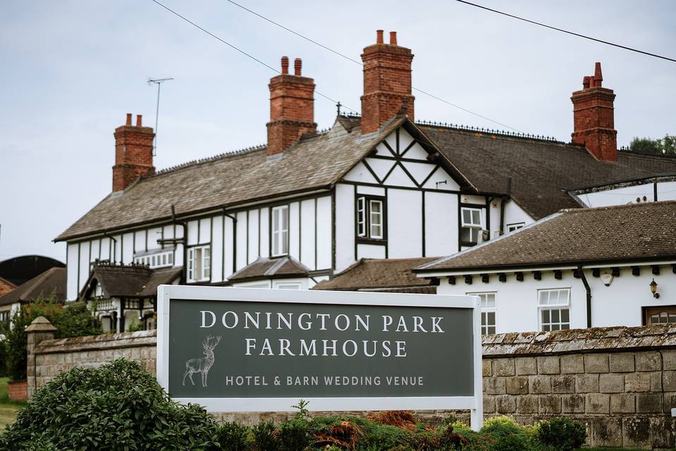 Donington Park Farmhouse