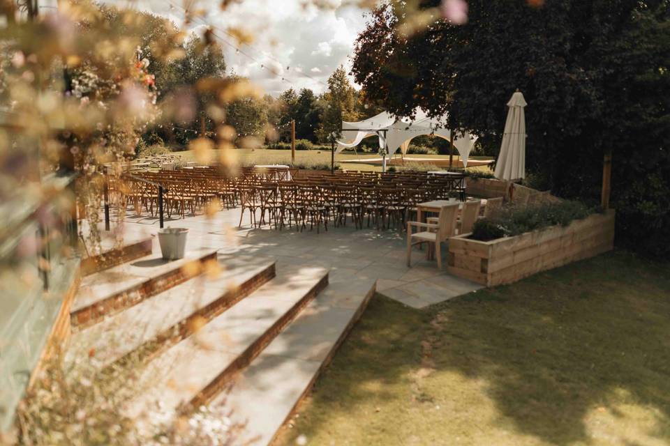 We love outdoor settings