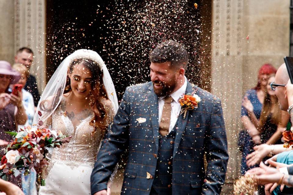 Confetti at Coombe Lodge