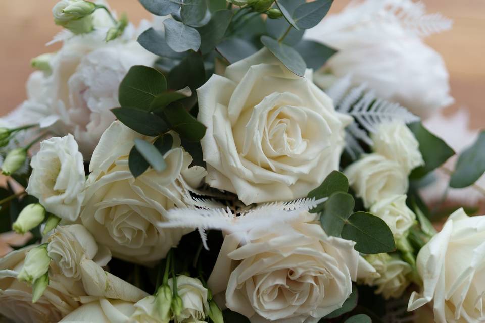 White wedding Florals