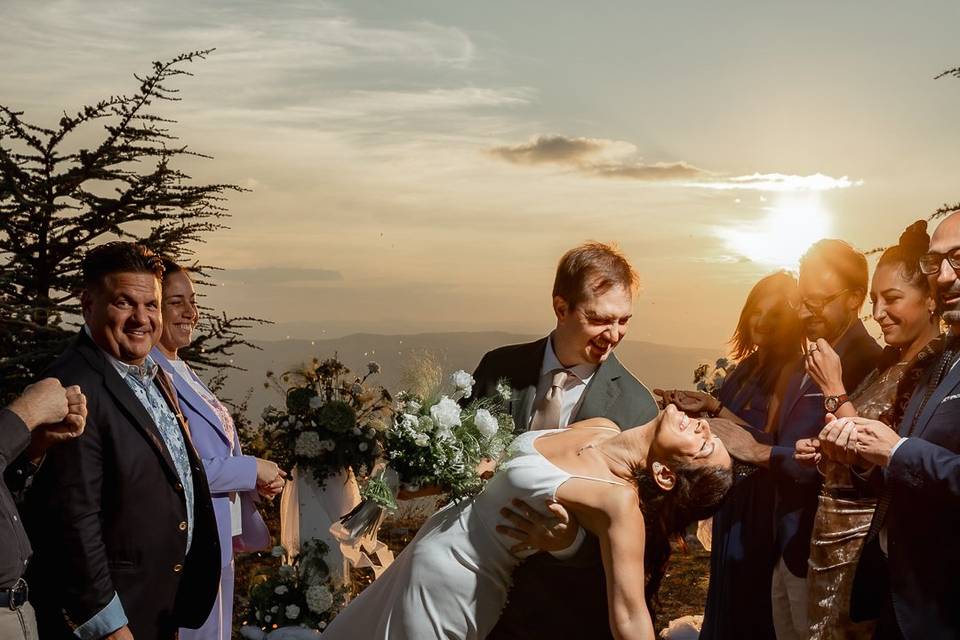 Wedding dip after ceremony