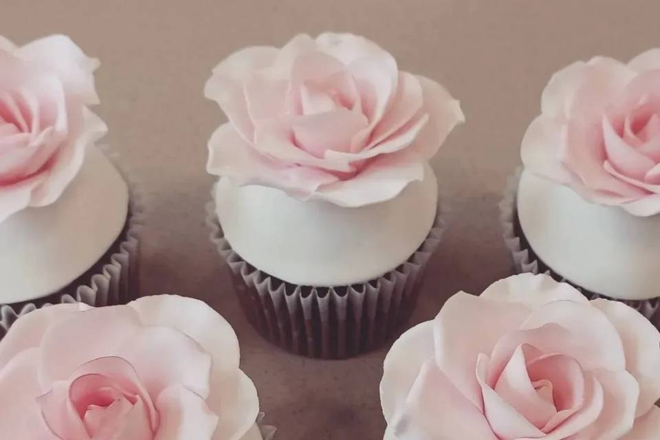 Rose cupcakes