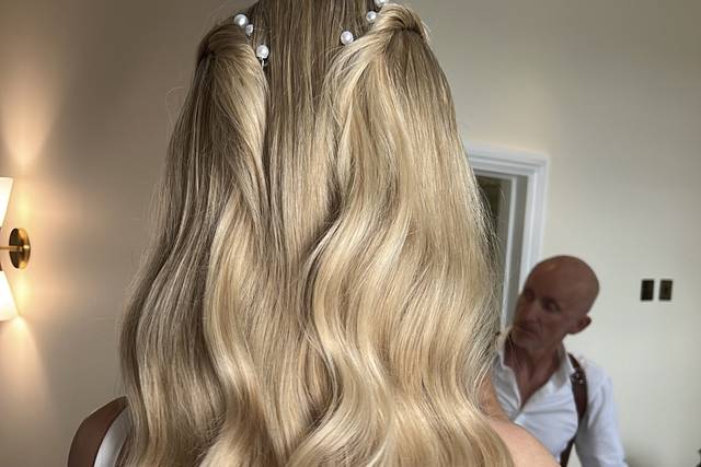 Modern bridal hairstyle