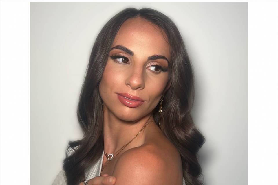 Bridal hair and makeup