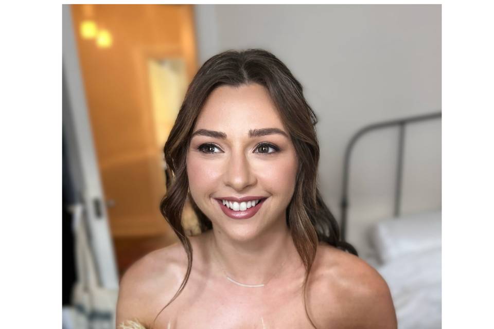 Bridal hair and makeup