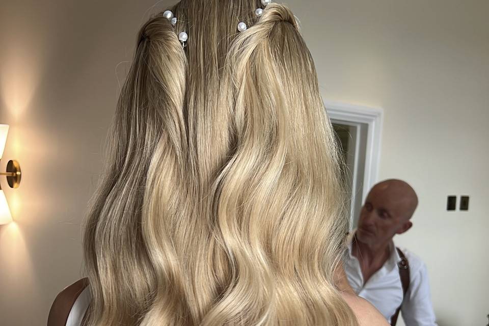 Modern bridal hairstyle