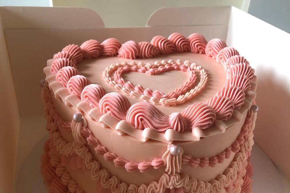 Vintage Heart Cake