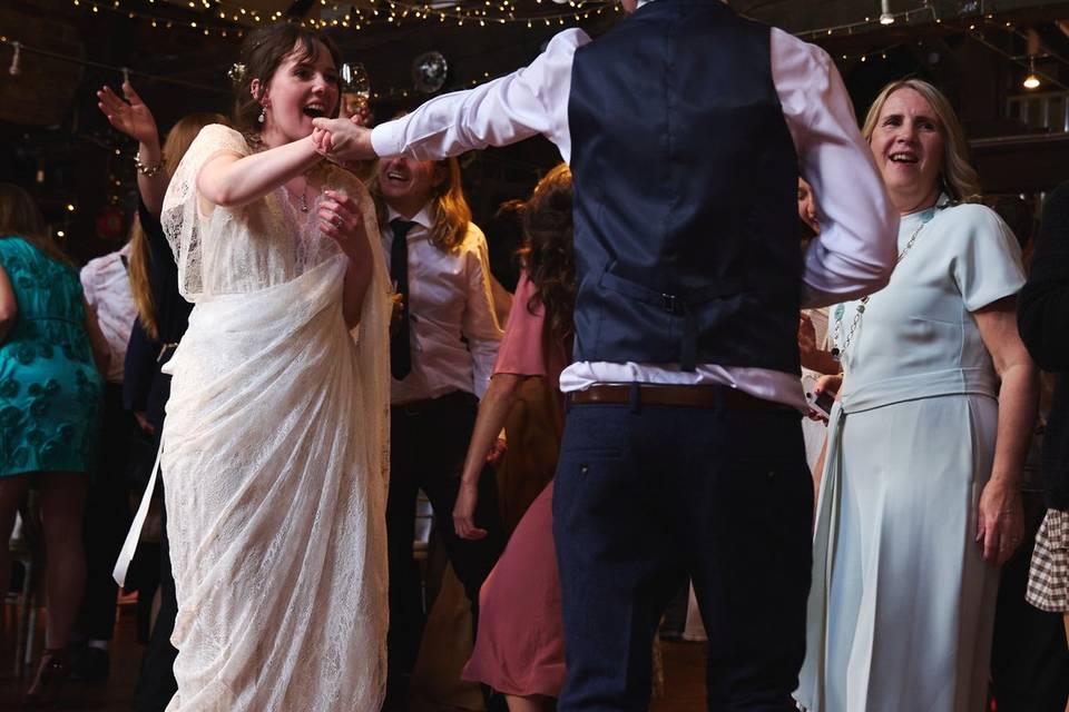 Dance dance
