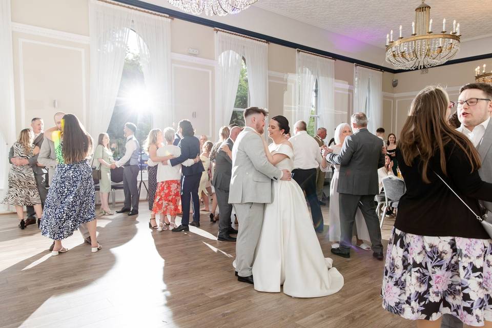 Chandelier Suite Evening