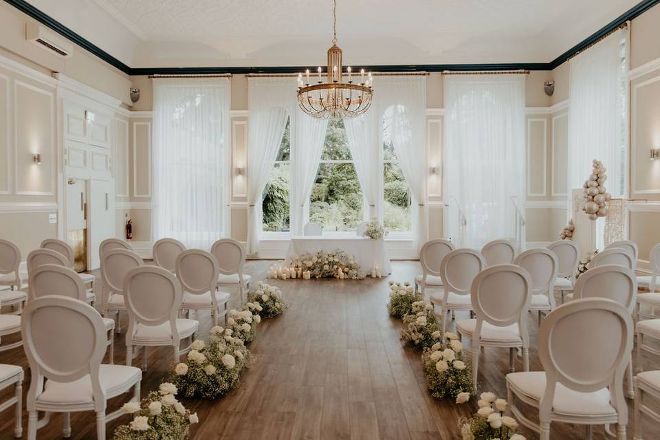 Chandelier ceremony