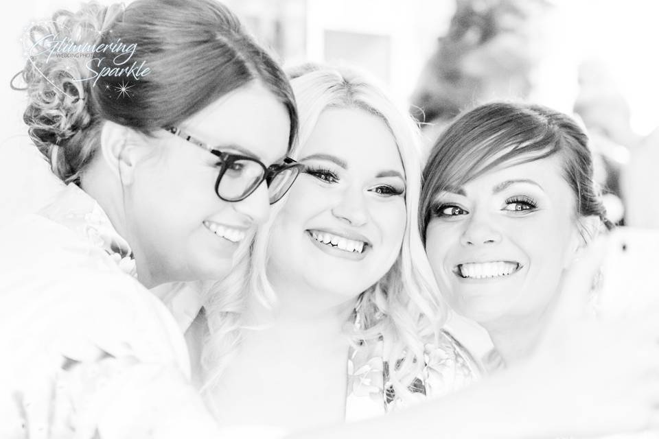 Bride with Bridesmaids