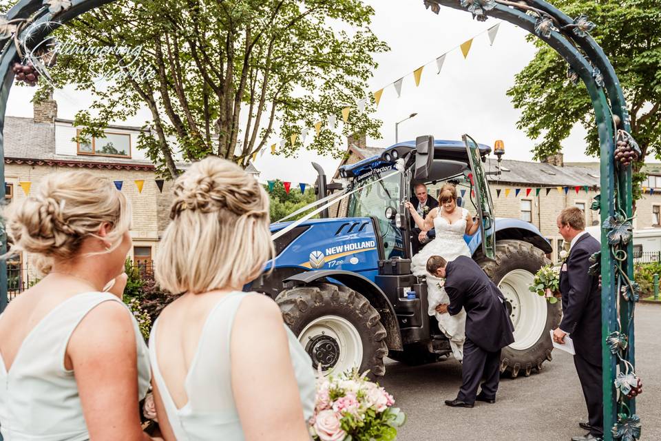 Bride's arrival