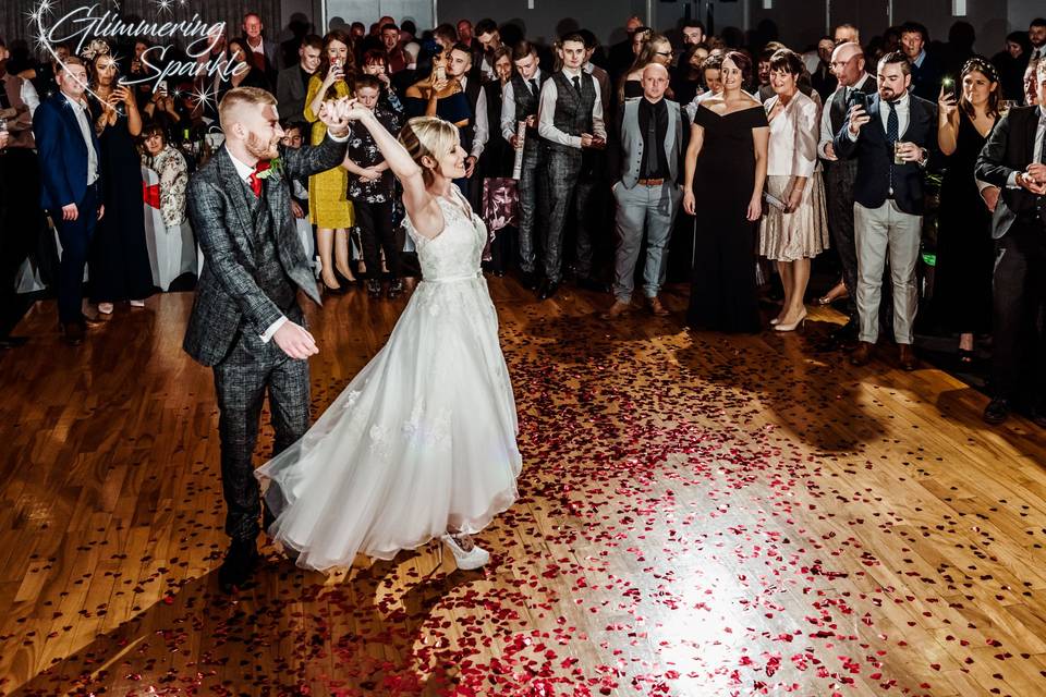 Bouquet Throw