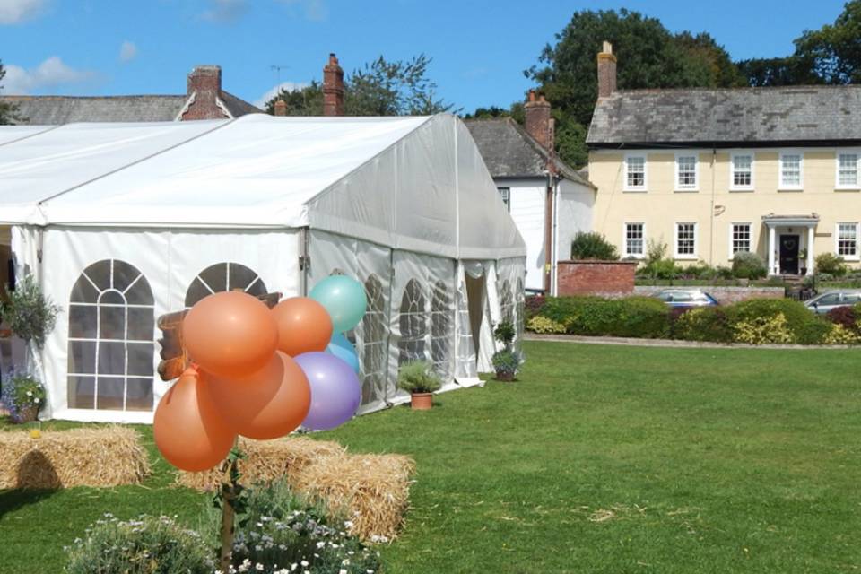 Marquee with surrounds