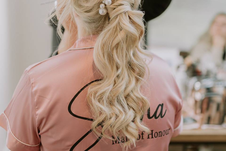 Bridesmaid hair