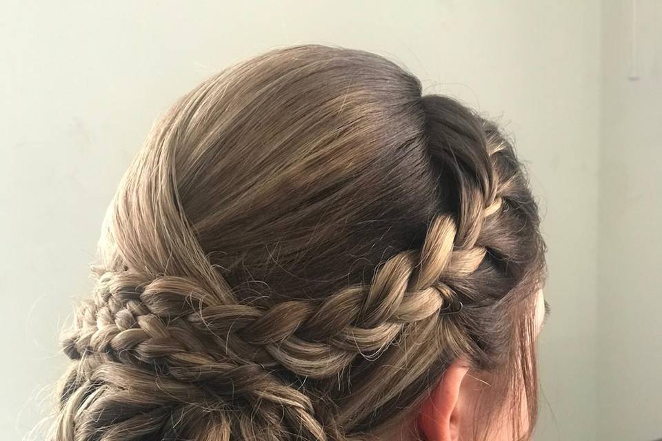 Bridal bun