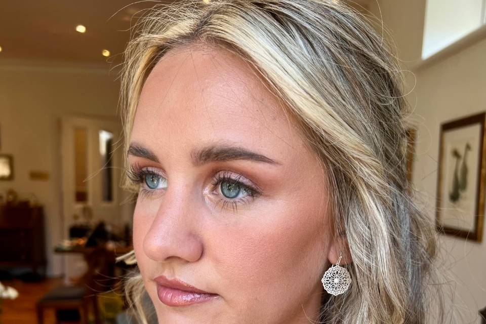 Makeup - Bridesmaid soft glam