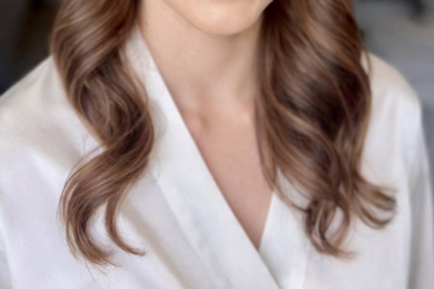 Mauve toned bridal makeup