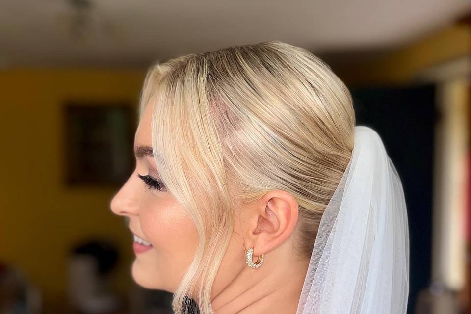 Bridal hair & makeup