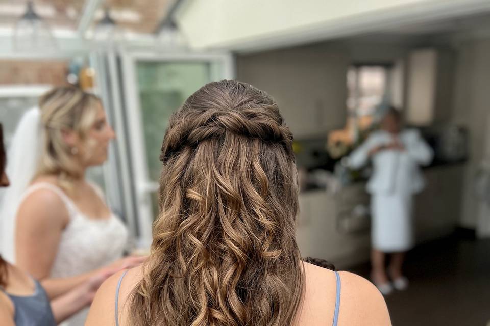 Bridesmaid half-up hair