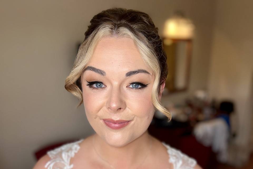 Bridal full glam