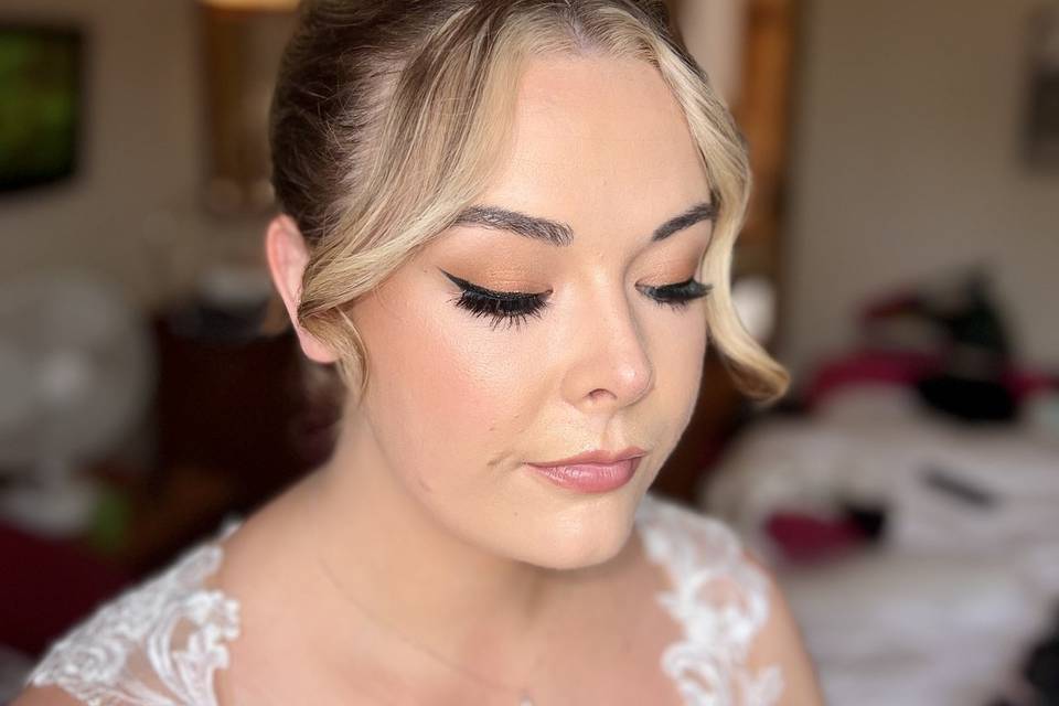 Bridal full glam