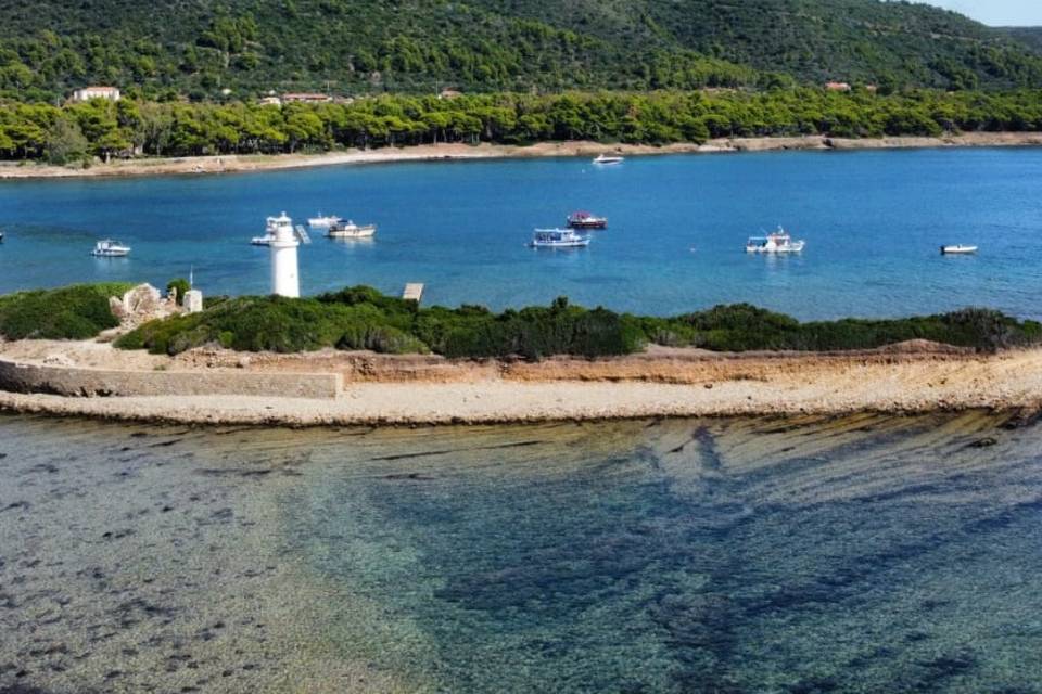 Islet Leucosia