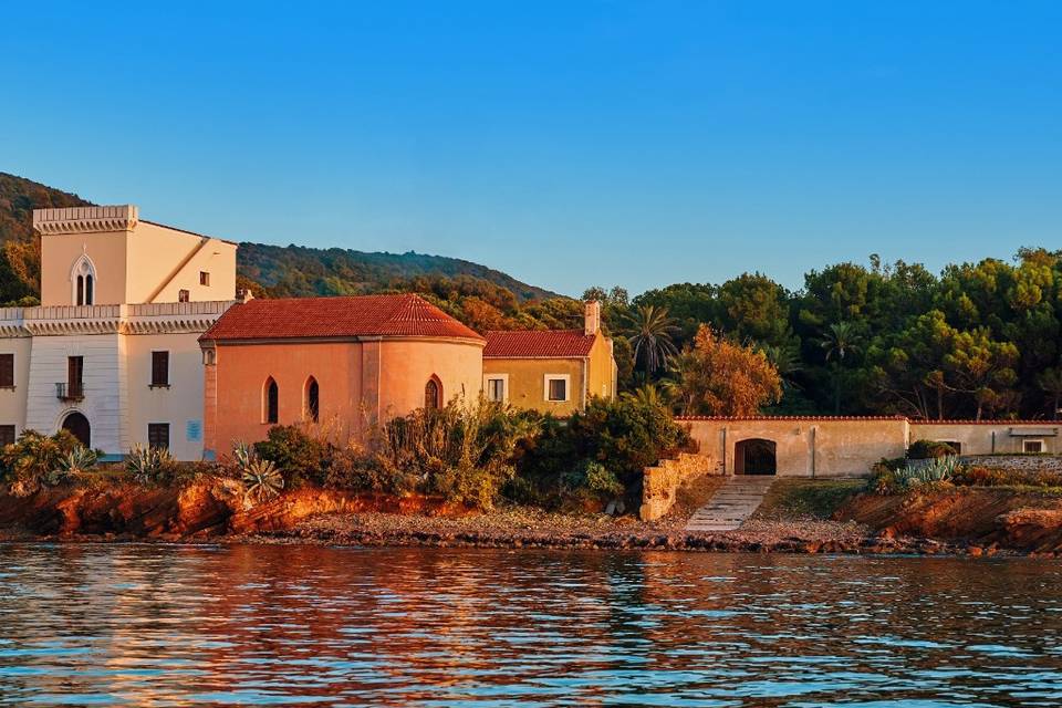 Sea-facing facade