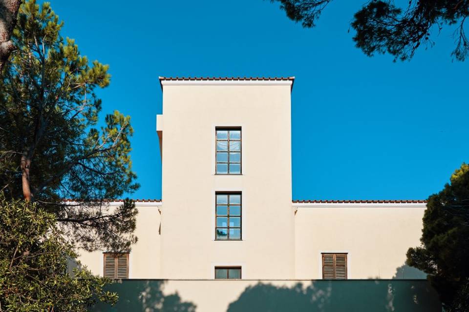 Park-facing facade