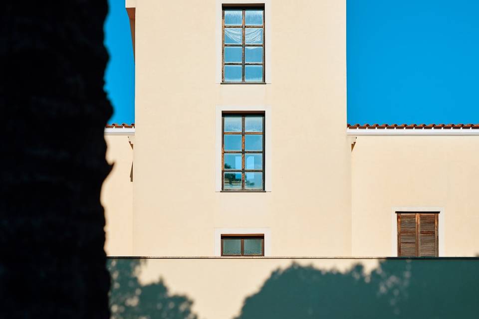 Park-facing facade