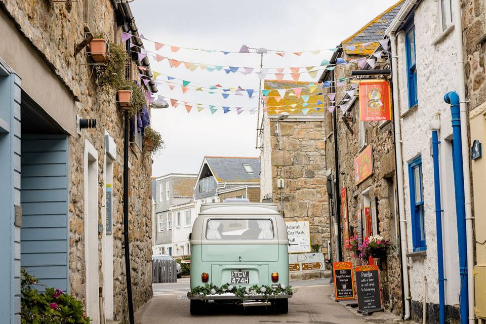 St ives driving to the chapel